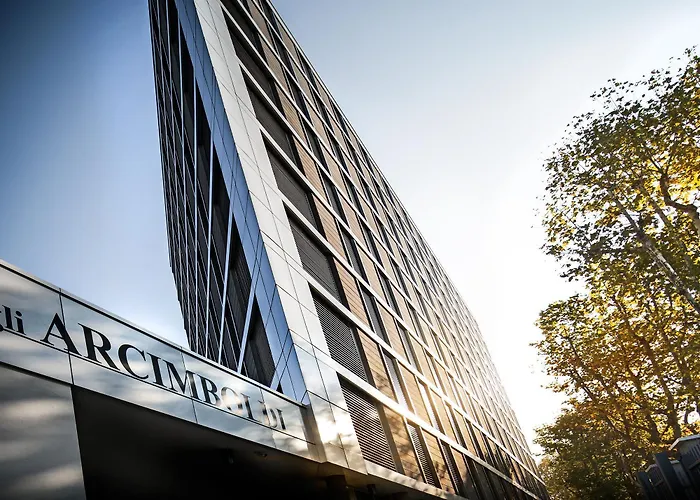 Degli Arcimboldi Milaan