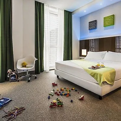 Degli Arcimboldi Szálloda 4*